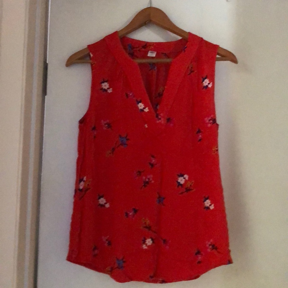 Red orange flowy top